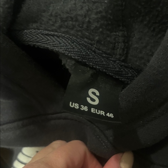 Woman’s hooded sweatshirt - Picture 5 of 5